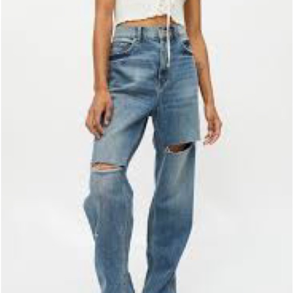 BDG Loose Straight Light Blue Boyfriend Jeans